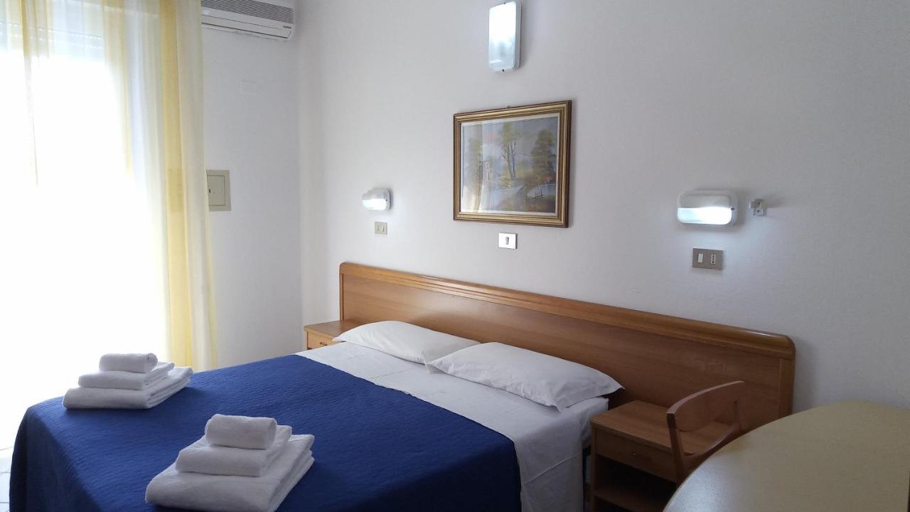 Hotel Venezia Beach San Mauro Mare Extérieur photo